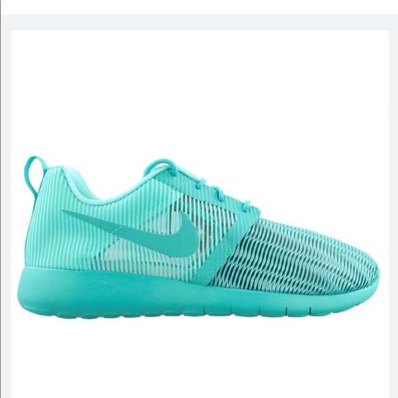 nike kids roshe one